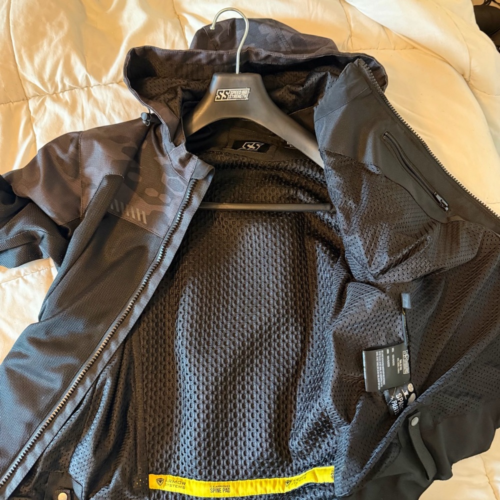 Men's Black Speed & Strength Motorcycle Jacket - Picture 2 of 5